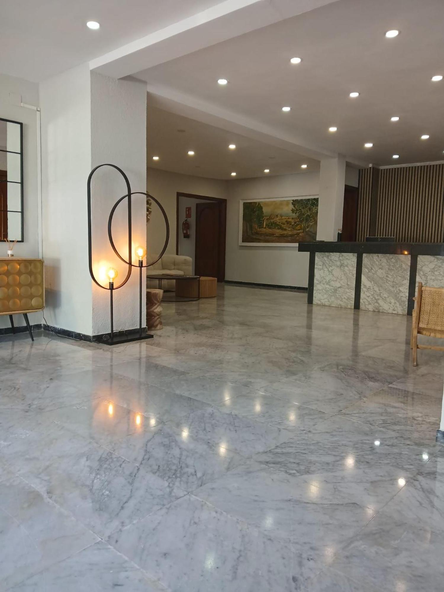 San Martin Hotel Алтафула Екстериор снимка