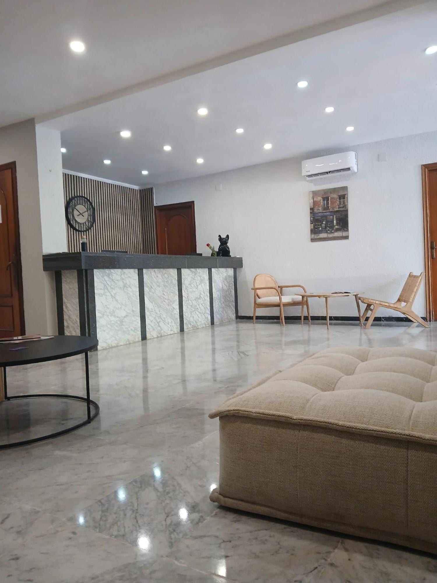 San Martin Hotel Алтафула Екстериор снимка