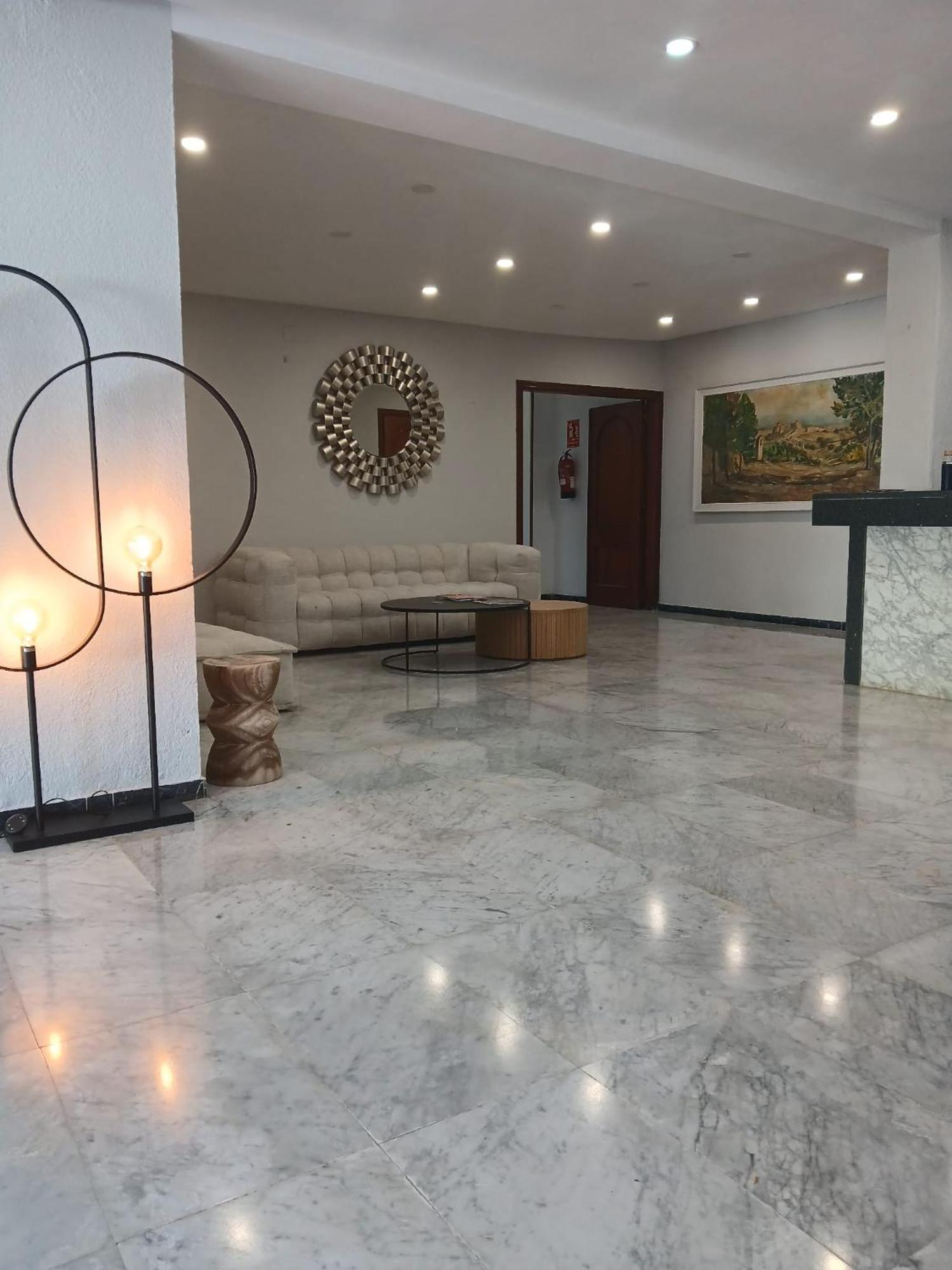 San Martin Hotel Алтафула Екстериор снимка